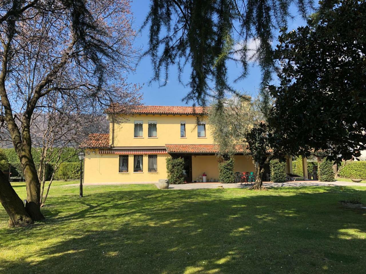 Le Tre Querce B&B Romano D'Ezzelino Экстерьер фото